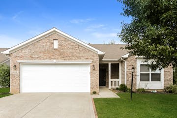 8018 Ithaca Way Indianapolis, IN 46239